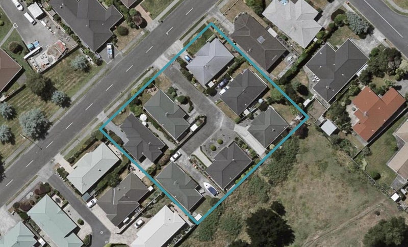 4G Cedar Drive, Paraparaumu Beach, Paraparaumu - Carousel 1