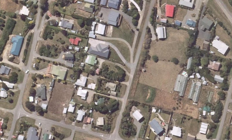 16 Spiers Street, Kakanui, Oamaru - Carousel 1