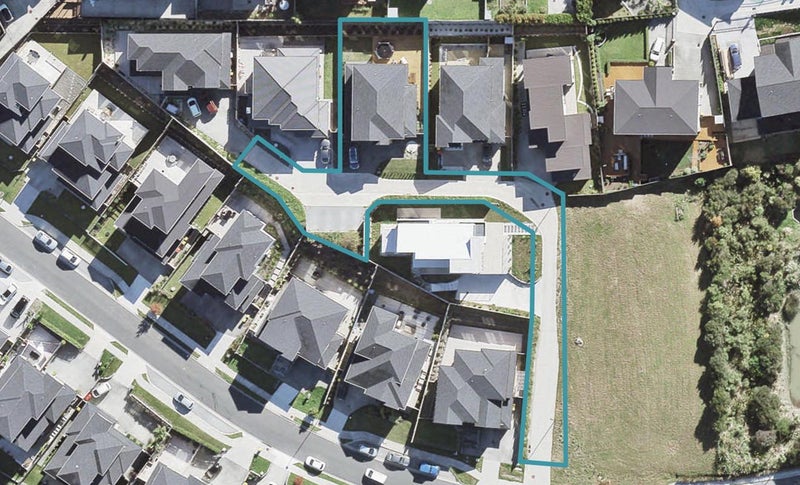 29 Travis View Drive, Fairview Heights, Auckland - Carousel 1