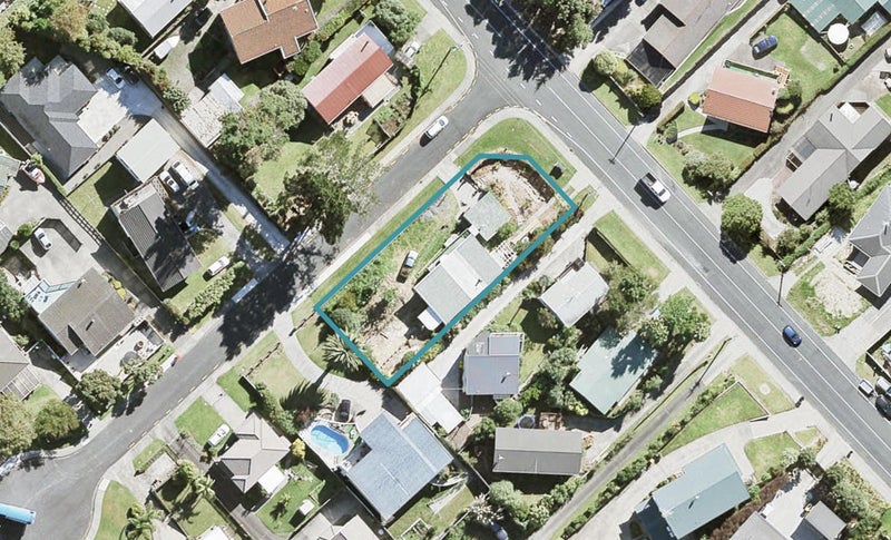 1 Moera Place, Stanmore Bay, Whangaparaoa - Carousel 1