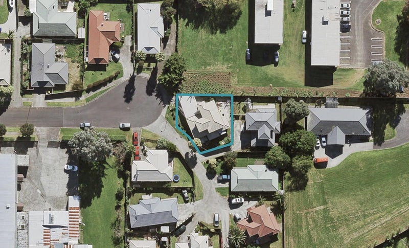 25 Atiu Place, Favona, Auckland - Carousel 1