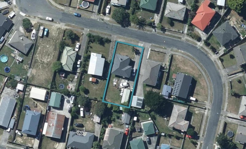 9 Caduceus Place, Ascot Park, Porirua - Carousel 1