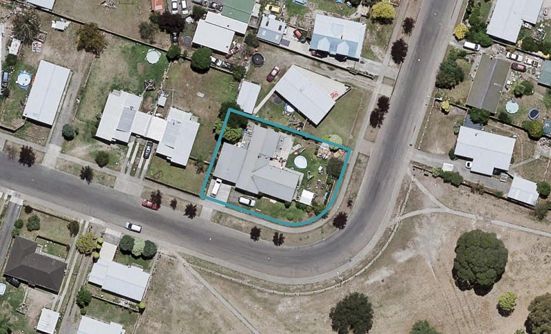 40 Cartier Crescent, Flaxmere, Hastings - Carousel 1