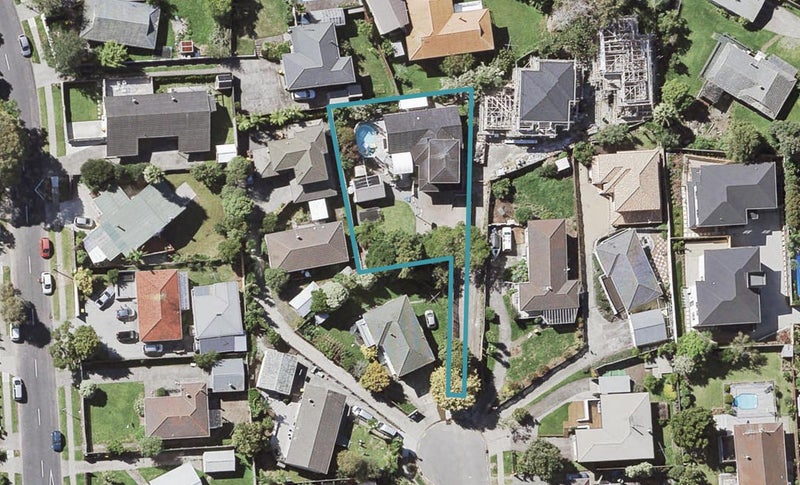 16 Ervine Place, Bucklands Beach, Auckland - Carousel 1