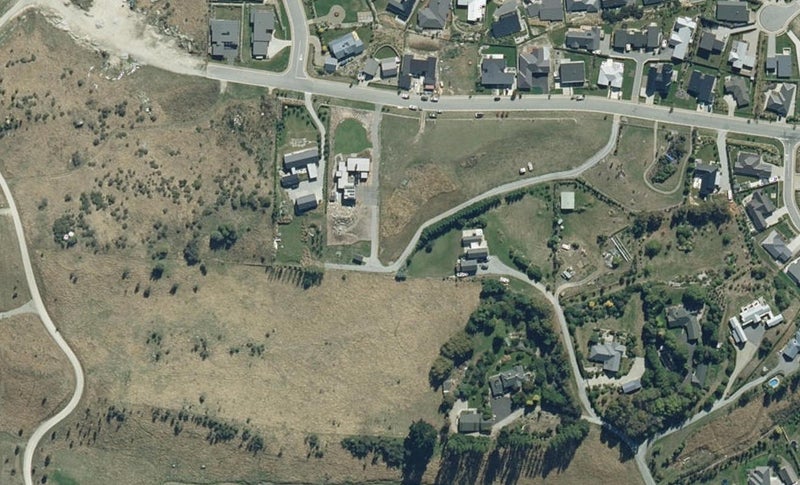 14 Cochrane Close, Wānaka - Carousel 1