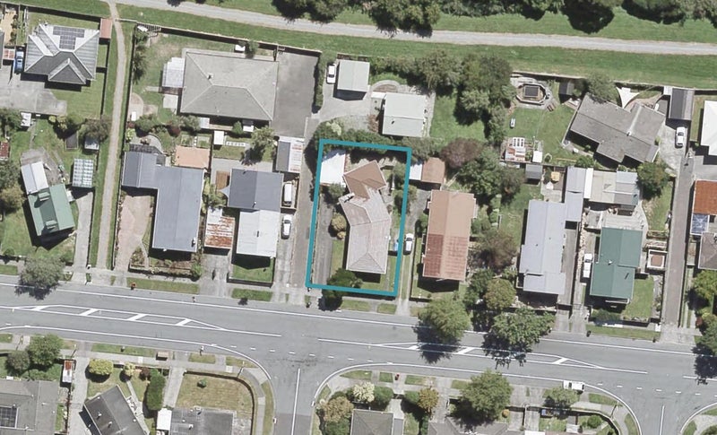 49 Gemstone Drive, Birchville, Upper Hutt - Carousel 1