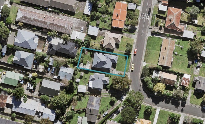 30 Shorwell Street, Sandringham, Auckland - Carousel 1