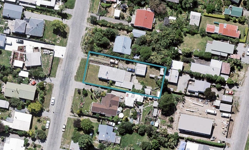 9 Stalkers Road, Woodend Beach, Kaiapoi - Carousel 1