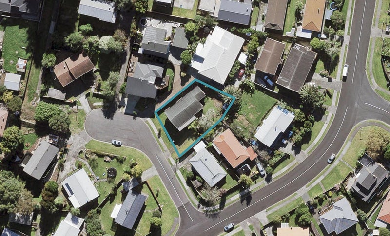 3 Forster Place, West Harbour, Auckland - Carousel 1