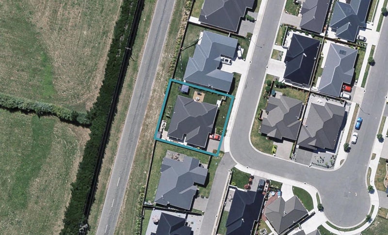 15 Peak Crescent, Kaiapoi, Kaiapoi - Carousel 1