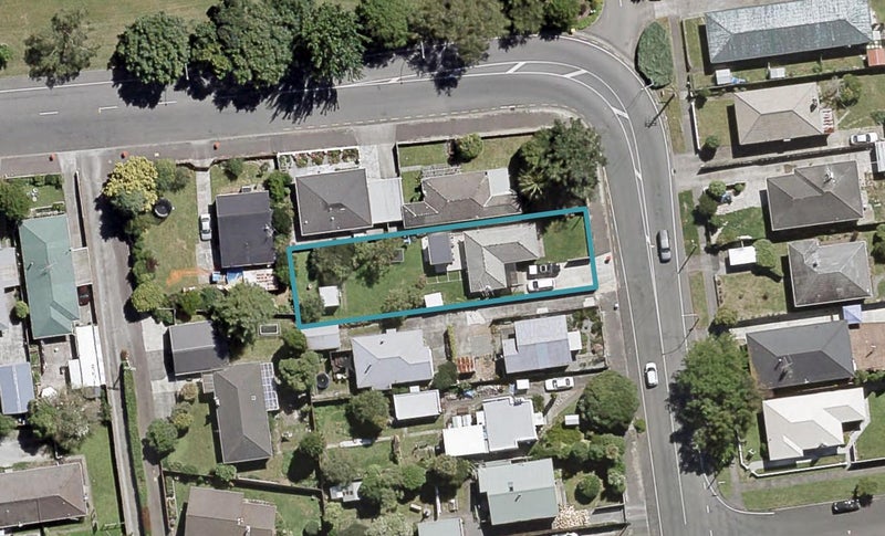 85 Pine Avenue, Ebdentown, Upper Hutt - Carousel 1