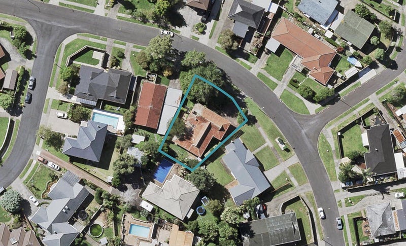 27 Galvan Avenue, Sunnyhills, Auckland - Carousel 1