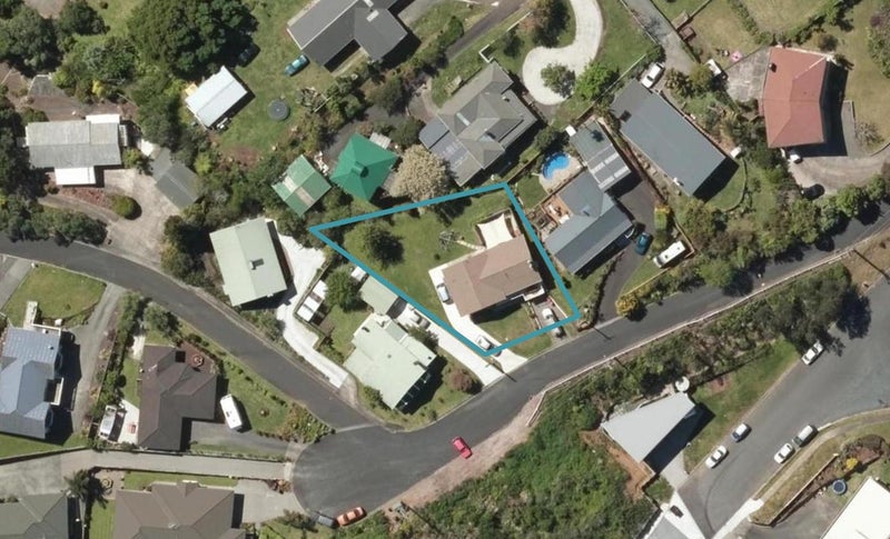 8 Lester Heights Drive, Woodhill, Whangarei - Carousel 1