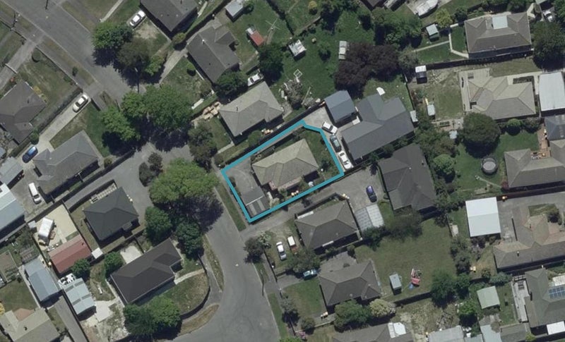 48 Hollyford Avenue, Bryndwr, Christchurch - Carousel 1