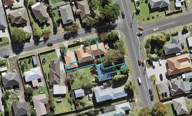 588F Te Atatu Road, Te Atatu Peninsula, Auckland - Carousel 1