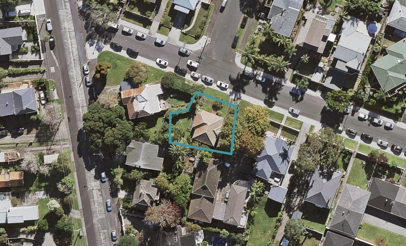 1 Belle Vue Avenue, Northcote Point, Auckland - Carousel 1