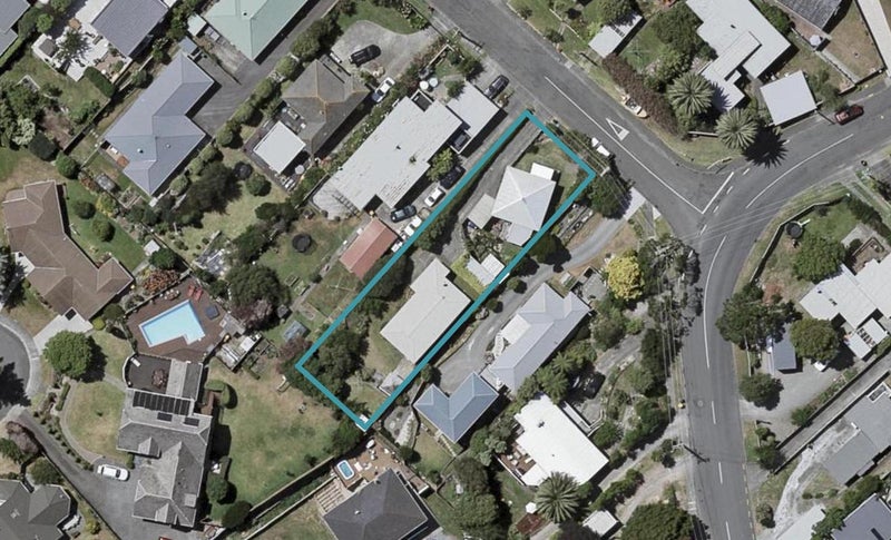 16 Sweetman Avenue, Paraparaumu Beach, Paraparaumu - Carousel 1