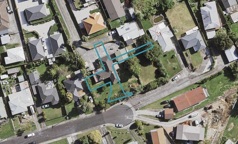 2/18A Hyde Street, Manurewa East, Auckland - Carousel 1