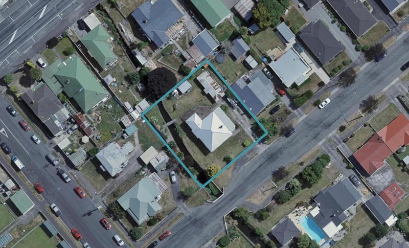 30 Bunny Street, Masterton - Carousel 1