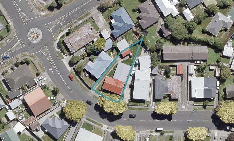 2/22 Percy Cameron Street, Avalon, Lower Hutt - Carousel 1