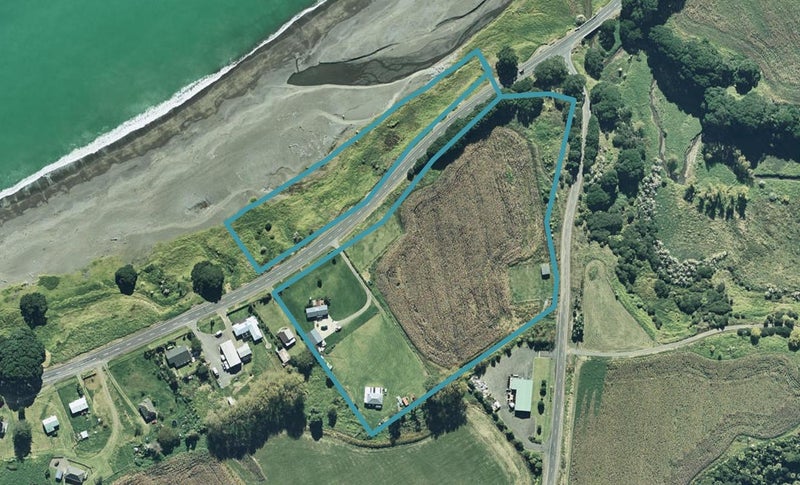 6952 State Highway 35, Te Kaha, Te Kaha - Carousel 1