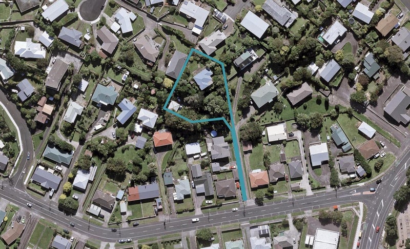211 Ngamotu Road, Spotswood, New Plymouth - Carousel 1