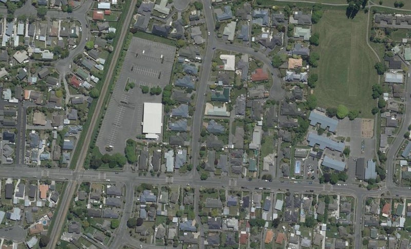 6 Farnswood Place, Redwood, Christchurch - Carousel 1