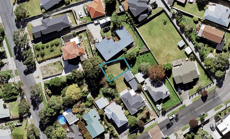 39D Connaught Street, Blockhouse Bay, Auckland - Carousel 1