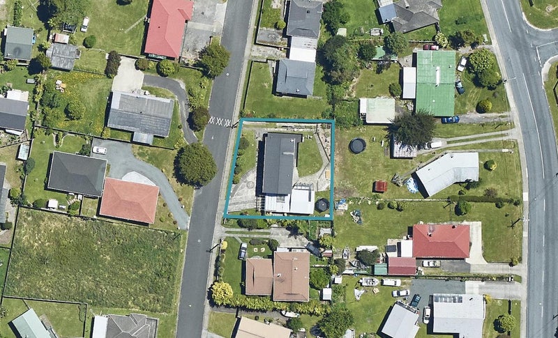 8 Taharangi Street, Koutu, Rotorua - Carousel 1