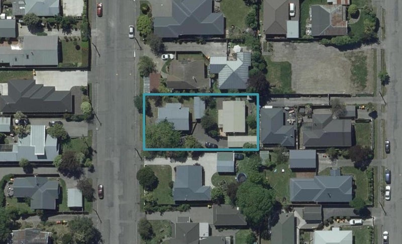 2/24 Stapletons Road, Richmond, Christchurch - Carousel 1