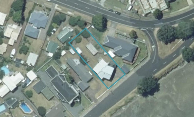 3 Robinson Road, Whitianga, Whitianga - Carousel 1