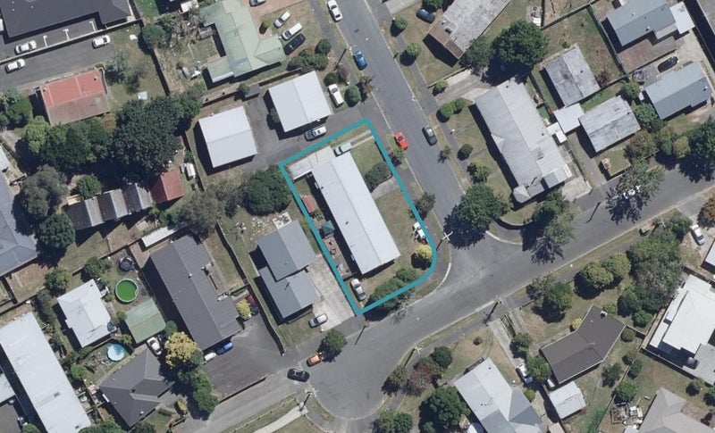 21 May Street, Hamilton East, Hamilton - Carousel 1