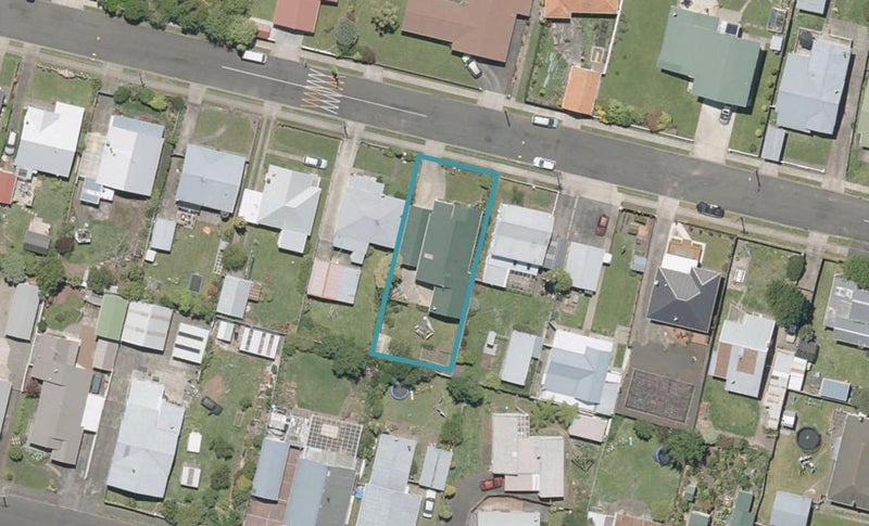 24A Stark Street, Durie Hill, Whanganui - Carousel 1
