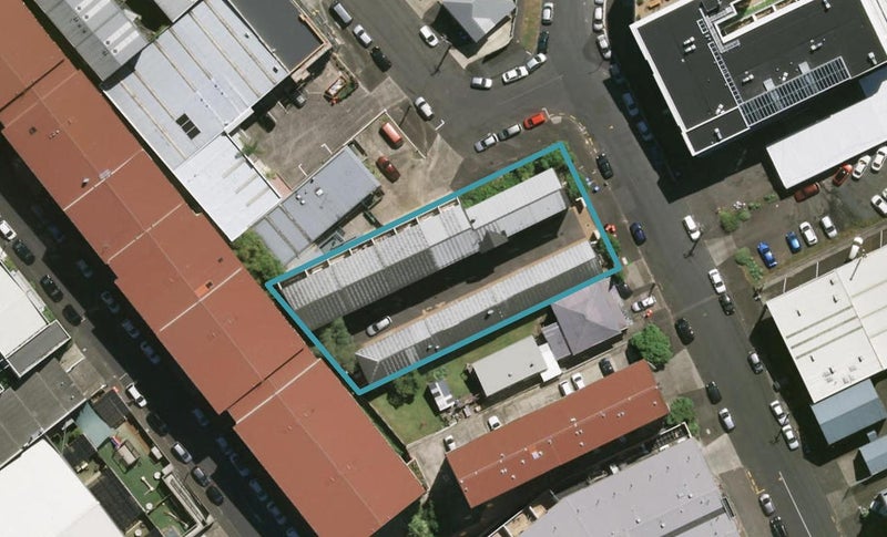 11/8 Rendall Place, Eden Terrace, Auckland - Carousel 1