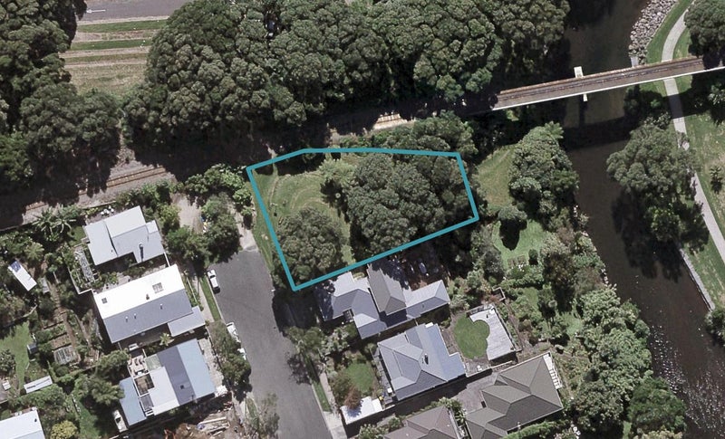 1 Autere Street, Strandon, New Plymouth - Carousel 1