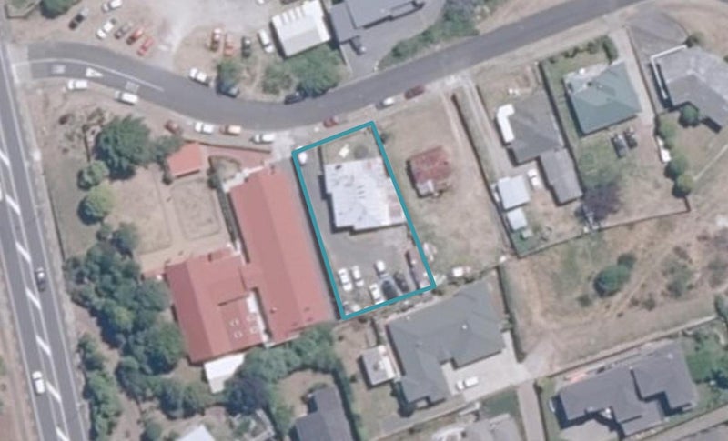 7 Hinerau Grove, Waipahihi, Taupo - Carousel 1