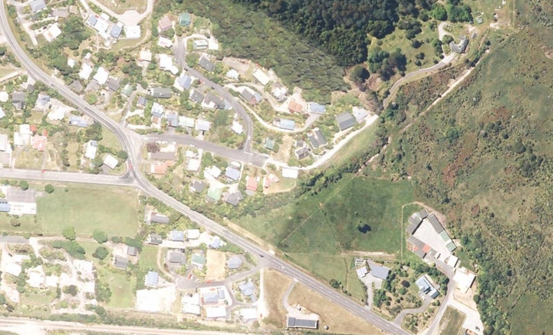 24 Johns Road, Moana, Moana - Carousel 1