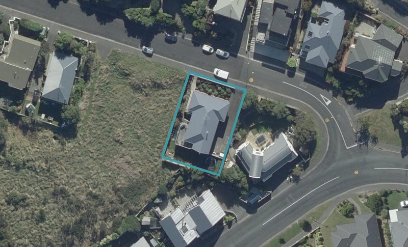 36 Moodie Street, Shiel Hill, Dunedin - Carousel 1