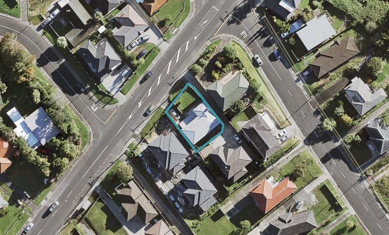 74 White Swan Road, Mount Roskill, Auckland - Carousel 1