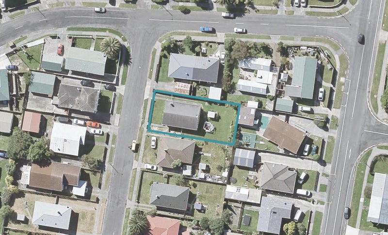 48 Hamstead Street, Wainuiomata, Lower Hutt - Carousel 1