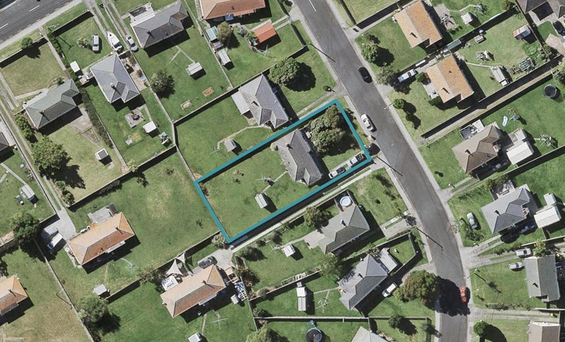 4 Plymouth Crescent, Bayswater, Auckland - Carousel 1