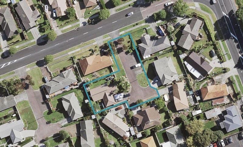 117 Riverton Drive, Randwick Park, Auckland - Carousel 1