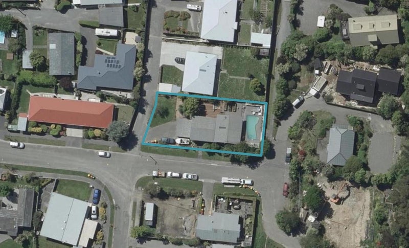 11 Heybridge Lane, Hillsborough, Christchurch - Carousel 1