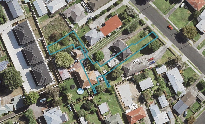 12/15 Beaumonts Way, Manurewa, Auckland - Carousel 1