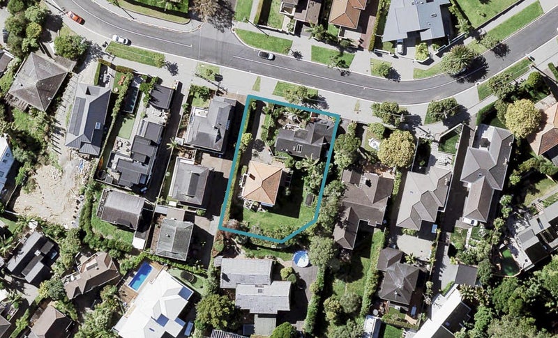 2/61 Speight Road, Kohimarama, Auckland - Carousel 1