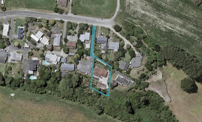 85 Lupin Road, Otaki - Carousel 1