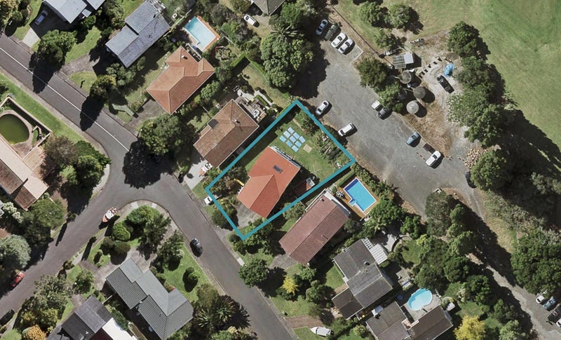36 Marywil Crescent, Hillcrest, Auckland - Carousel 1