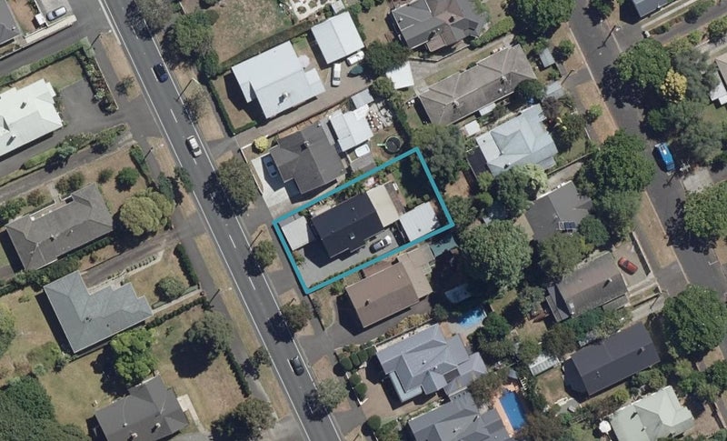 236 River Road, Claudelands, Hamilton - Carousel 1