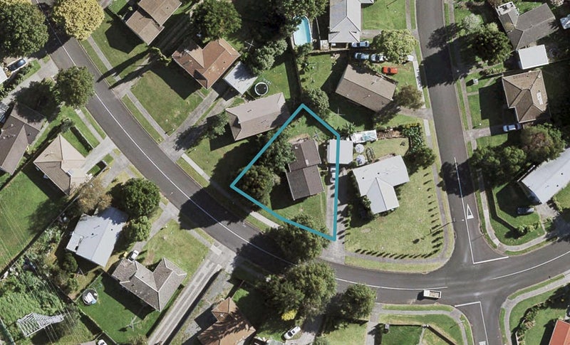 44 Kindergarten Drive, Conifer Grove, Takanini - Carousel 1