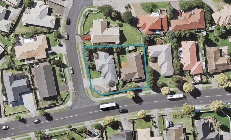 2/1 Windsong Court, Northpark, Manukau - Carousel 1